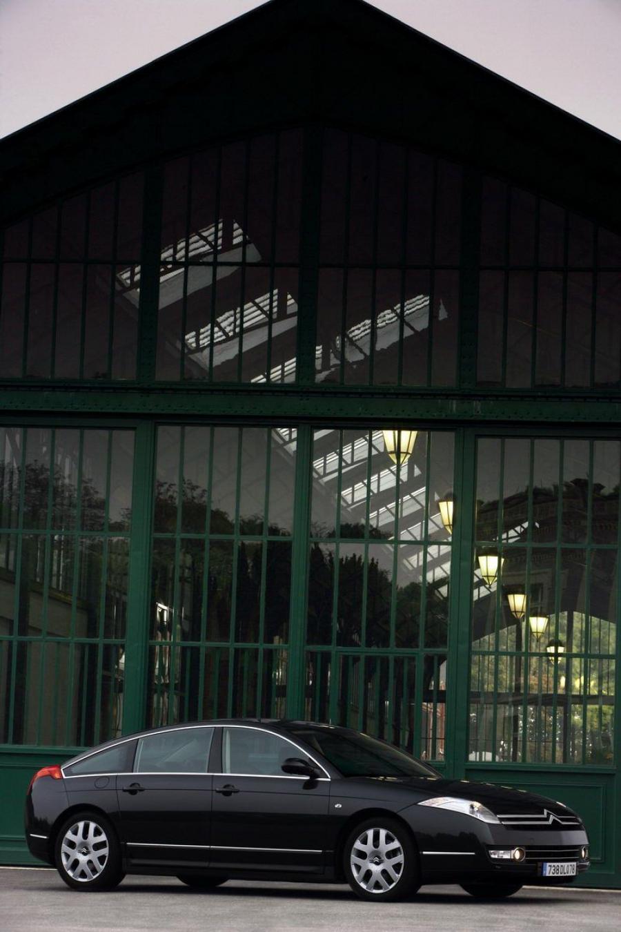  Citroen C6 2006 года  (фото 221 из 227)